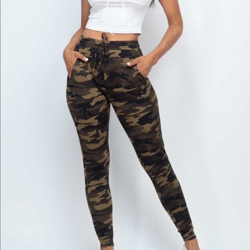 Super Soft & Stretchy Camo Joggers